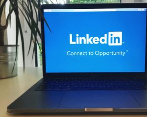 Jak LinkedIn Sales Navigator zrewolucjonizuje Twoje działania sprzedażowe