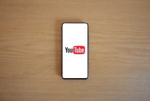 Jak skutecznie anulować subskrypcję YouTube