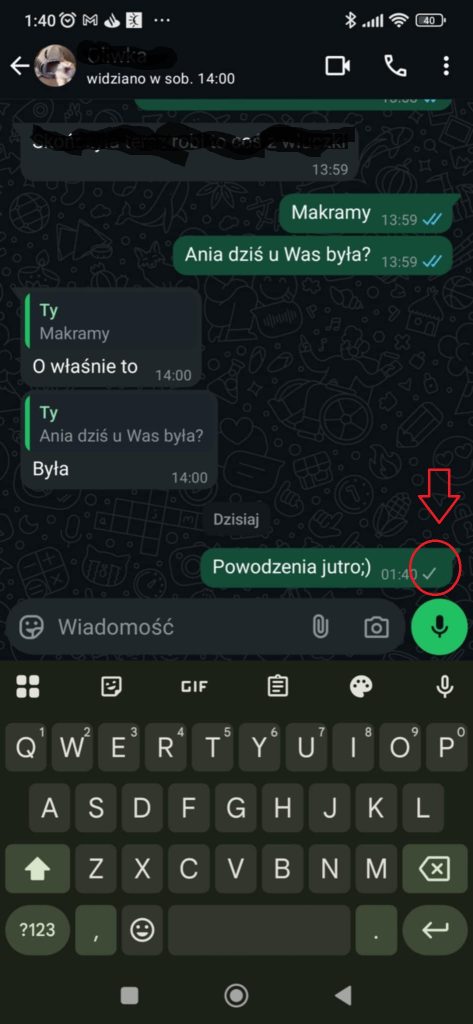 Co oznacza jeden ptaszek na WhatsApp