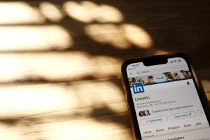 Jak na LinkedIn zobaczyć, kto oglądał m&oacute;j profil
