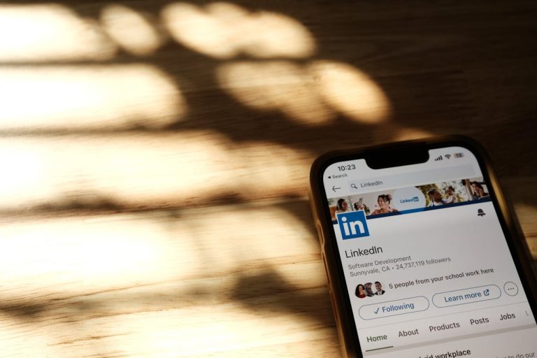 Jak na LinkedIn zobaczyć, kto oglądał m&oacute;j profil